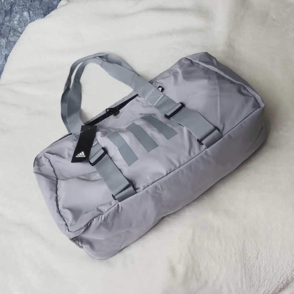 Brand New Adidas Tailored for Her Yoga Travel Bag - Picture 10 of 15